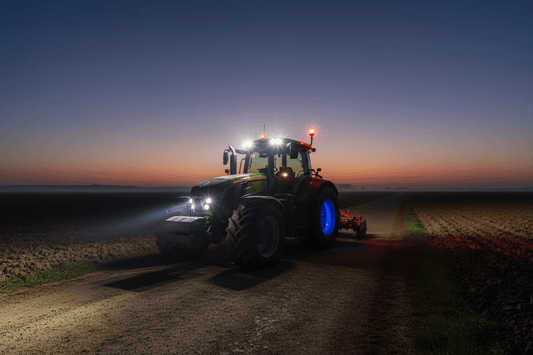 Ghidul Complet pentru Iluminat și Sisteme Electrice - Siguranță Maximă pe Drumuri