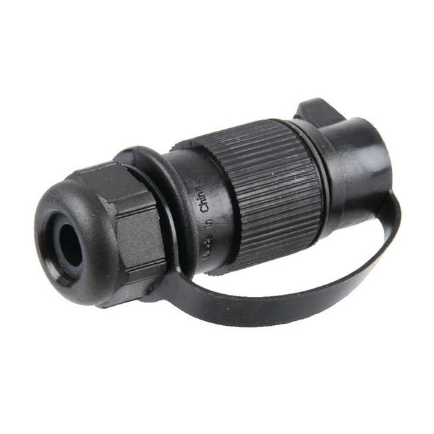 Detaliu fișă electrică 3 pin - conexiune robustă și durabilă pentru sisteme electrice tractoare