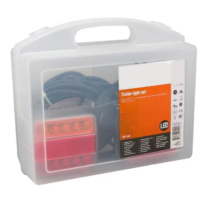 Instalare set lampi montabile LED remorci tractoare iluminare completă