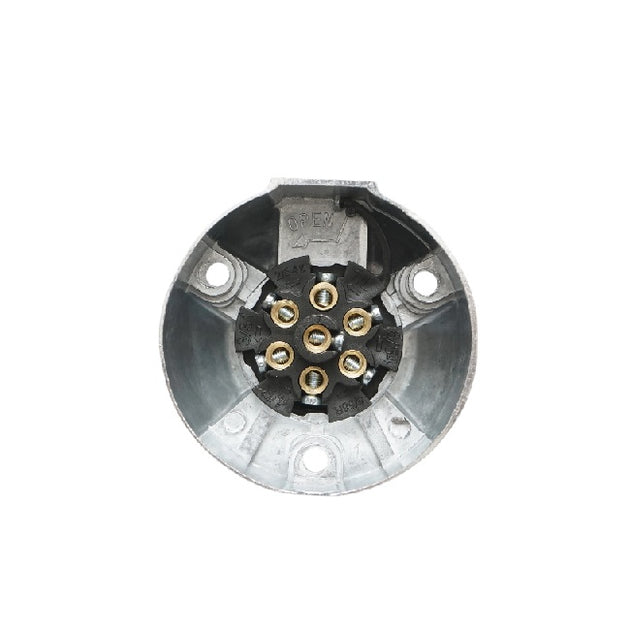 Detaliu priză metal 7 pini pentru iluminare remorcă, construcție durabilă profesională