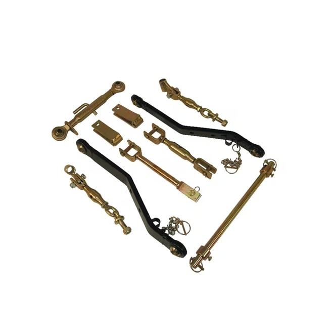 Sistem de ridicare complet Kubota instalat pe tractor în utilizare agricolă